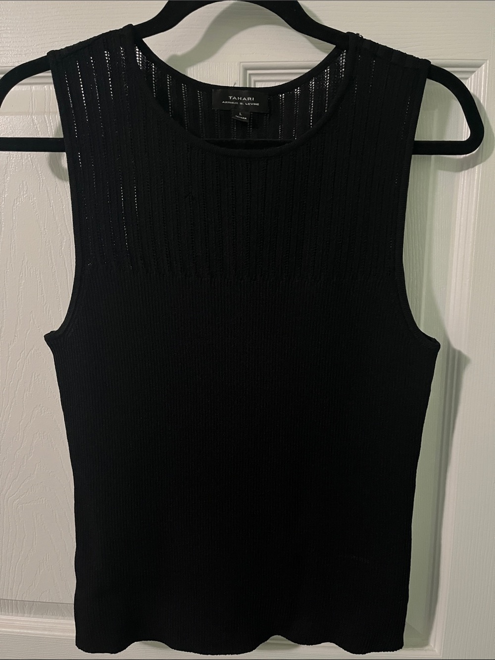 Tahari Black Ribbed Crewneck Sleeveless Tank